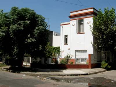 Buenos Aires, Liniers, Barrio Tellier-Falcón, Barrio de las Mil Casas, 1927