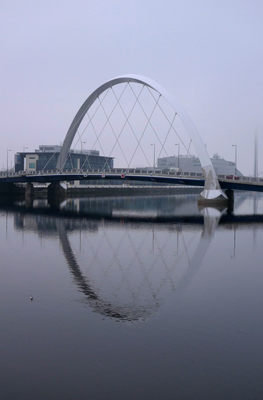 Scotland, Glasgow, River Clyde, Clyde Arc or Squinty Bridge