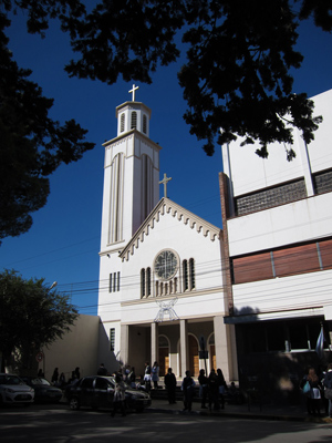 Argentina, Chubut, Trelew, Plaza Independencia, Iglesia María Auxiliadora